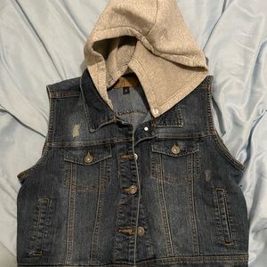 NO SLEEVE jean jacket with hoodie